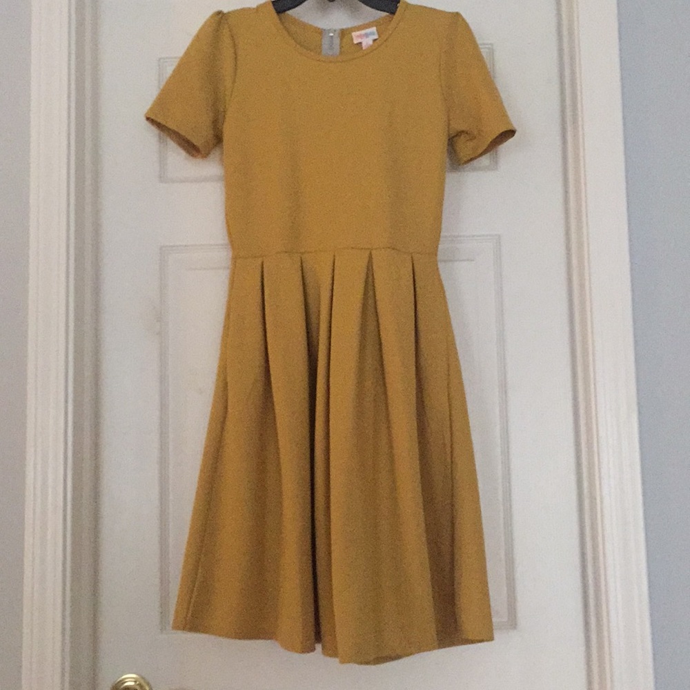 Lularoe Mustard colored Amelia dress